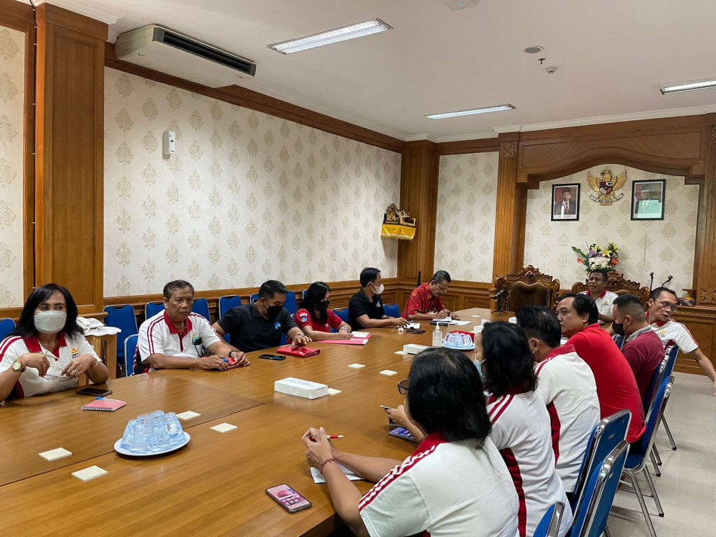 Rapat internal Penyelenggaraan Sistem Pemerintahan Berbasis Elektronik
